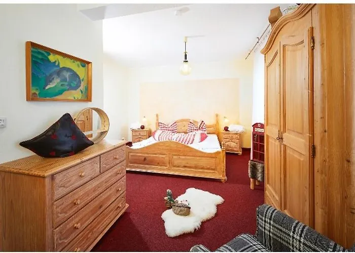 Haus Keuthen Отель Ольсберг